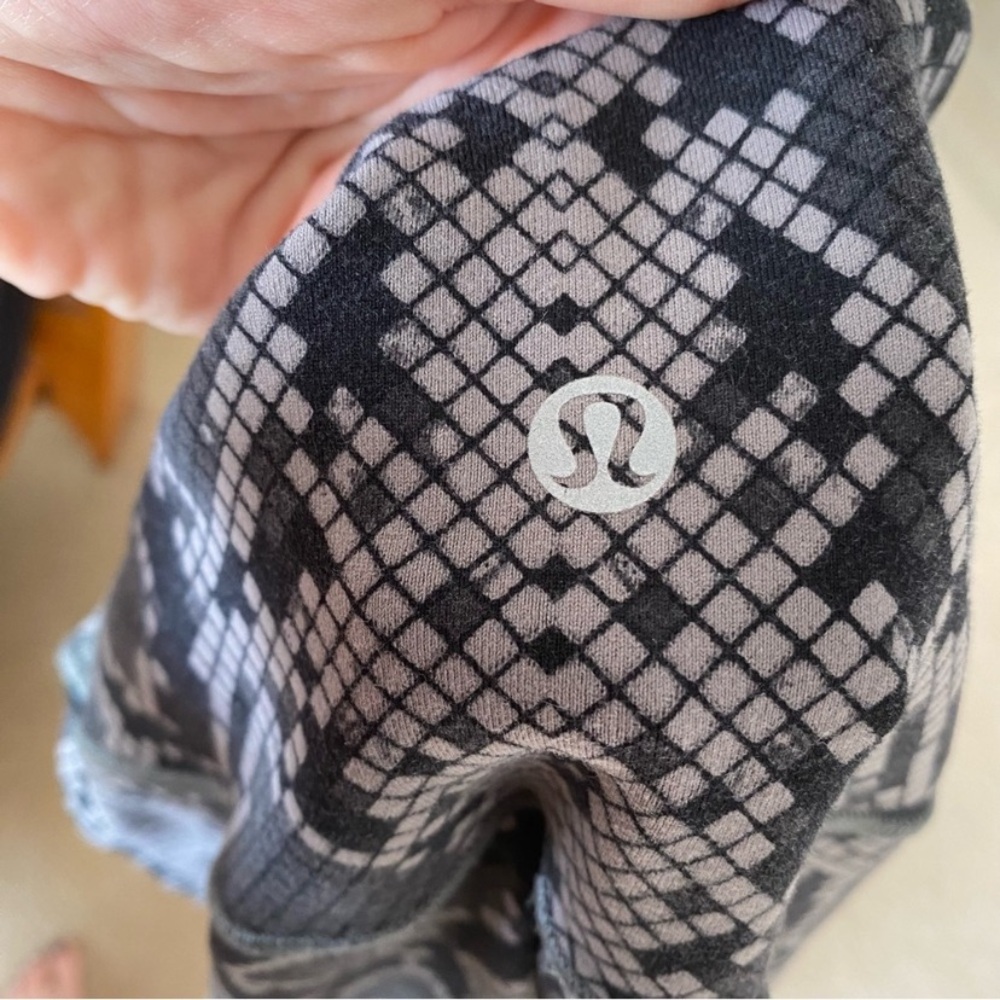 Lululemon Python Print Wunder Under Crop Leggings - image 4